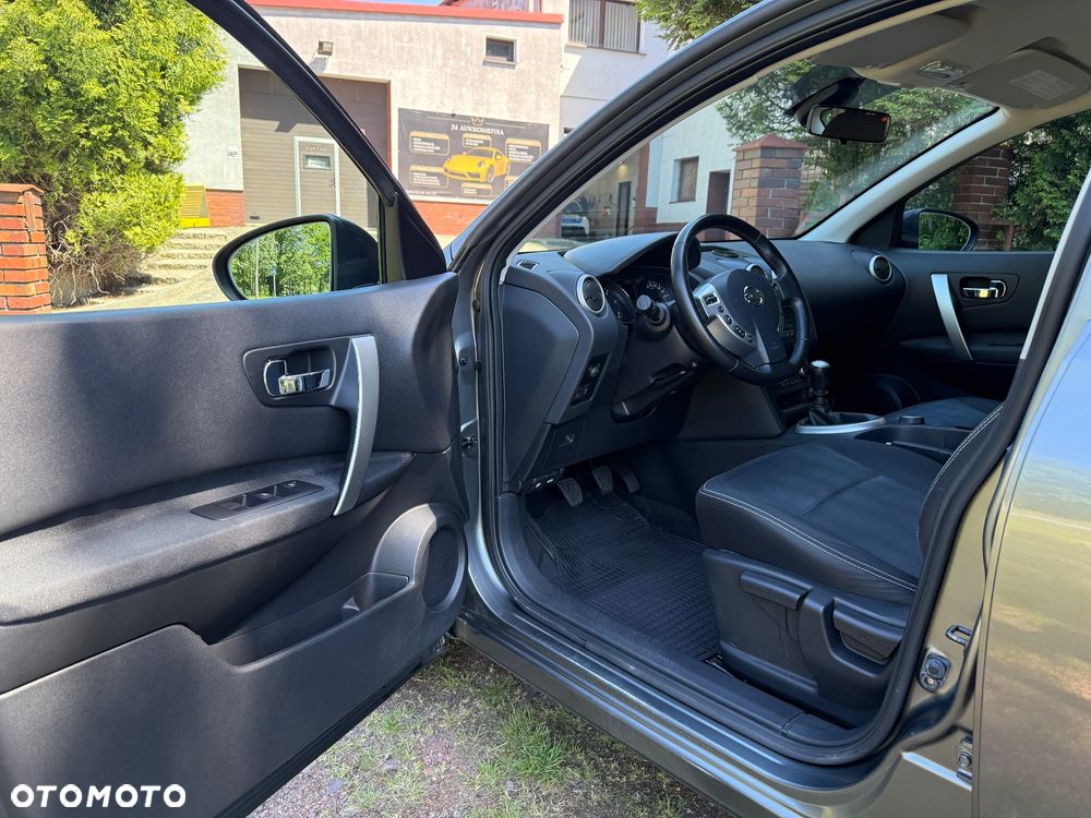 Nissan Qashqai - 11