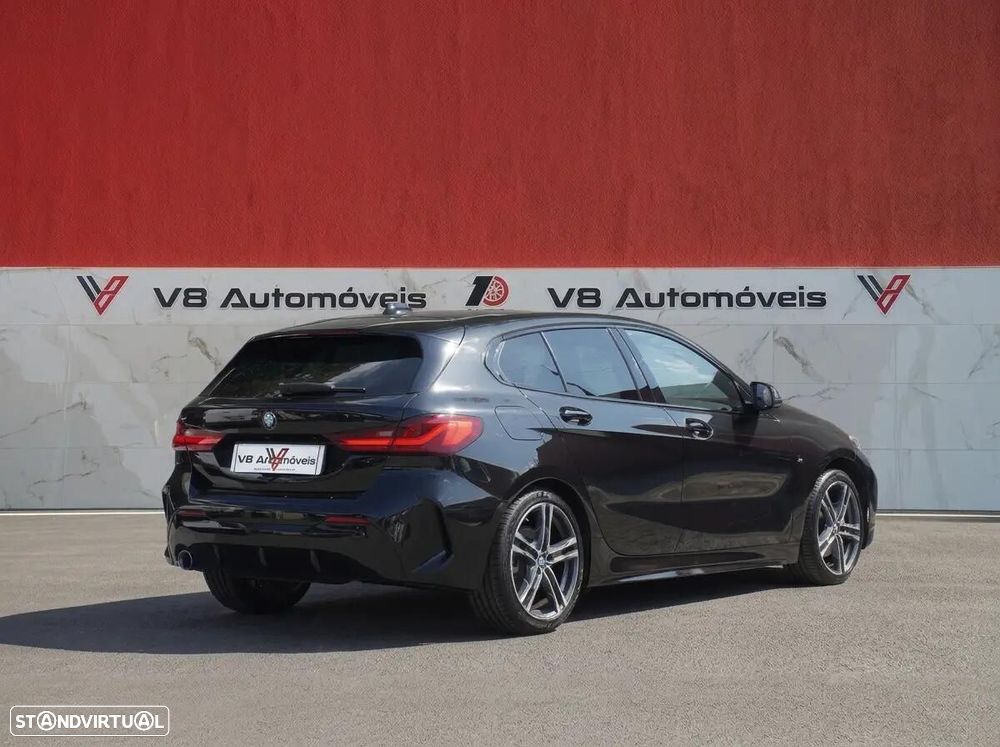 BMW 116 d Pack Desportivo M - 5