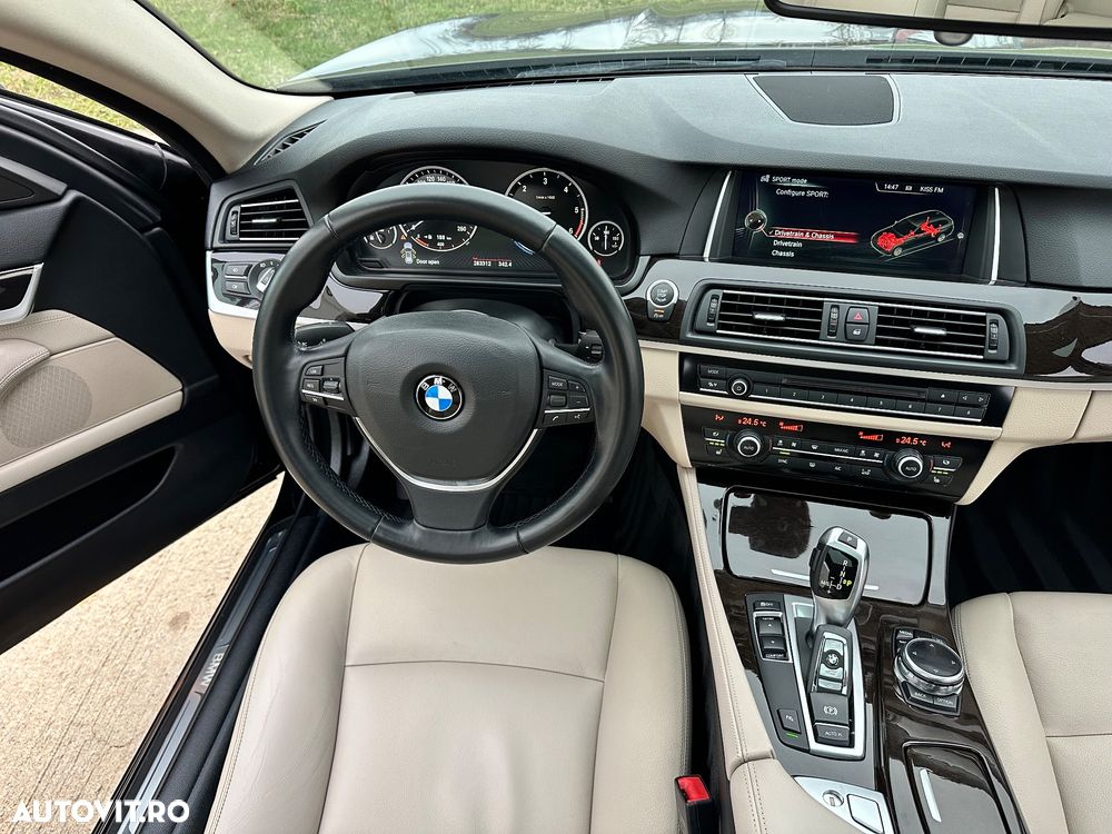 BMW Seria 5 520d Touring Aut. Luxury Line - 25