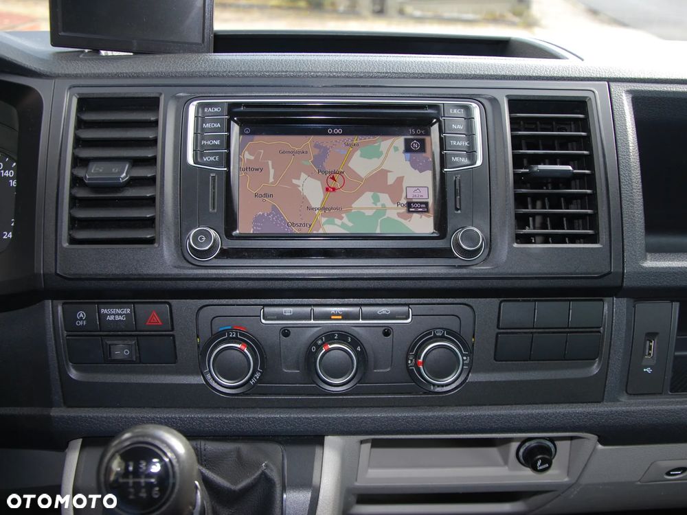 Volkswagen Transporter - 30