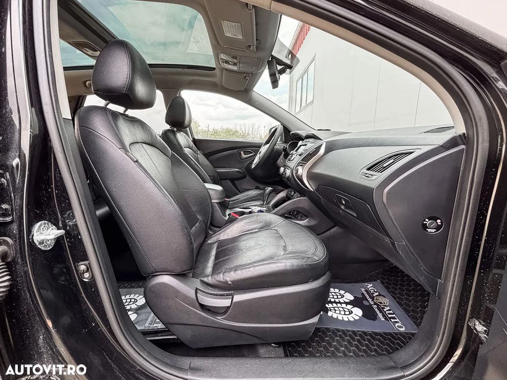 Hyundai ix35 - 11