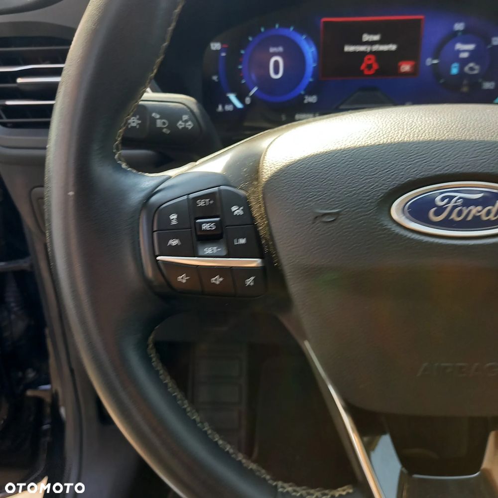 Ford Kuga - 16