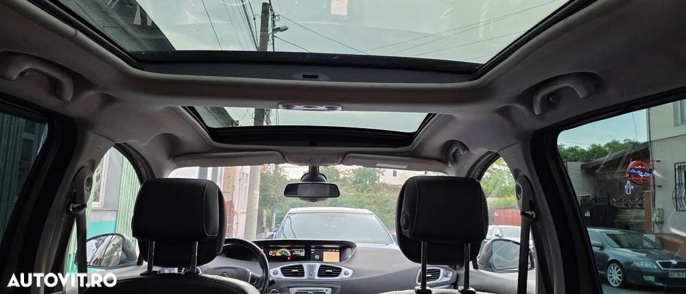 Renault Scenic - 9