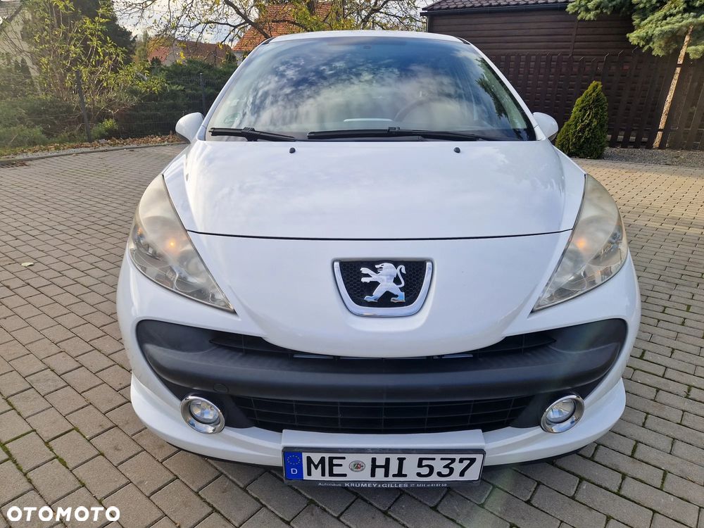 Peugeot 207 75 Urban Move - 8