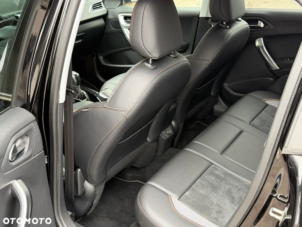 Peugeot 2008 1.2 Pure Tech Crossway S&S - 28