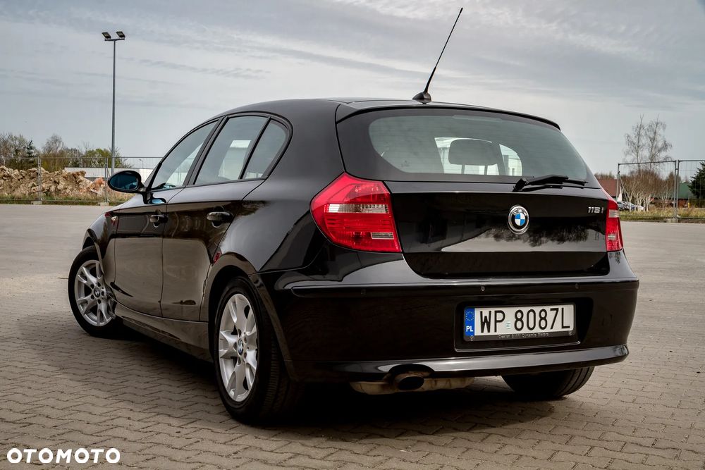 BMW Seria 1 116i - 20