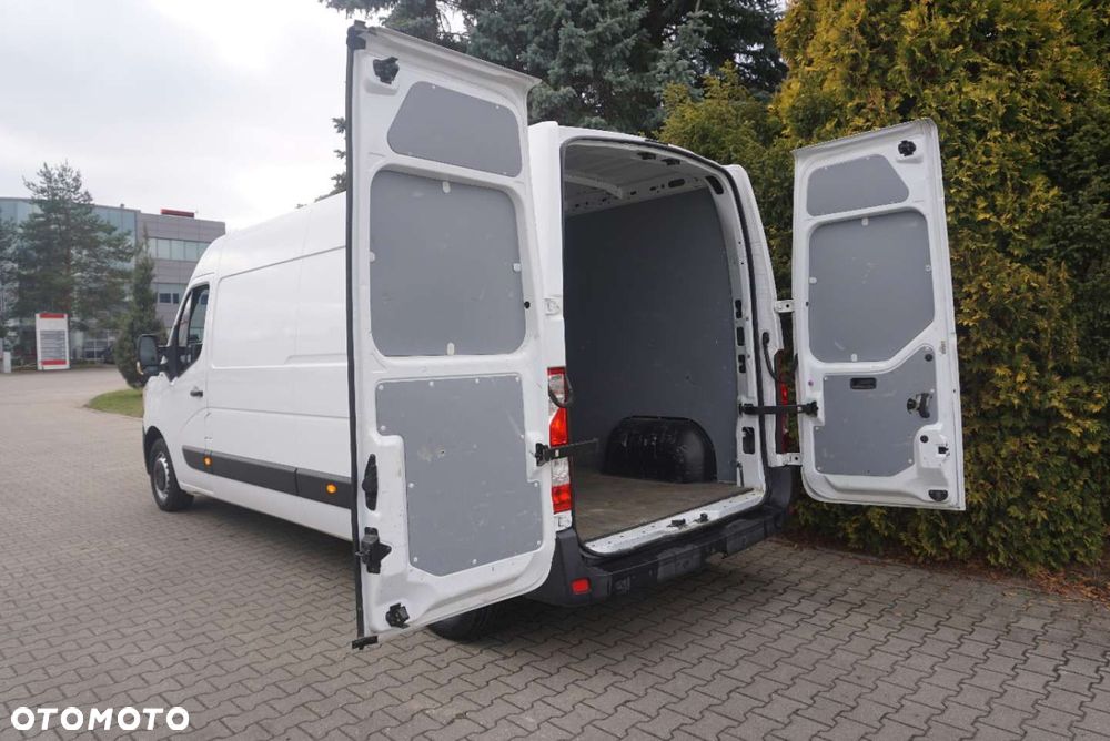 Renault Master - 11