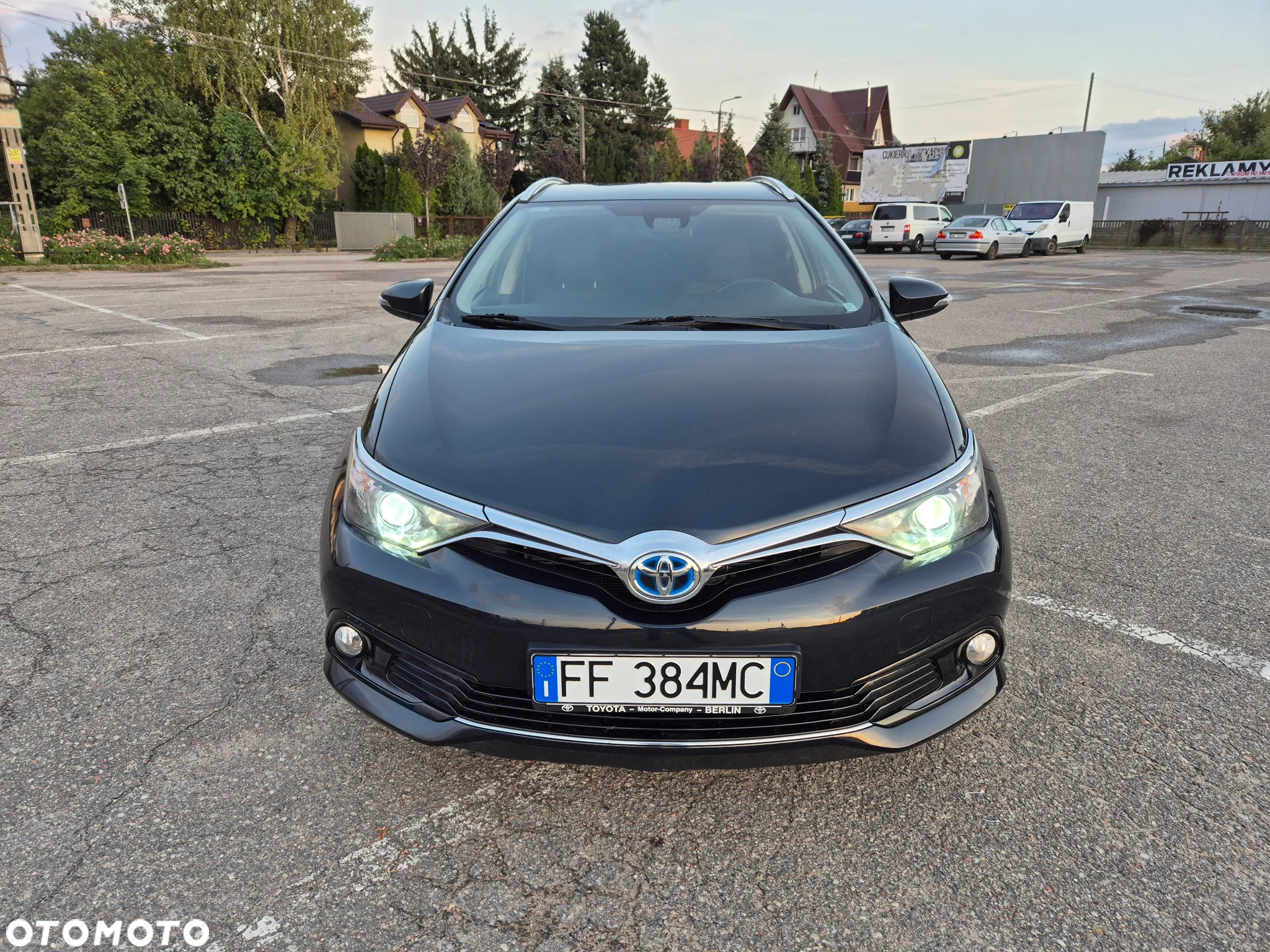 Toyota Auris 1.8 VVT-i Hybrid Automatik Cool - 11