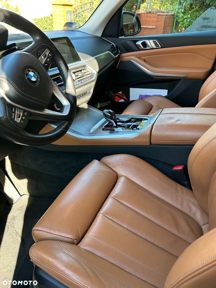 BMW X5 xDrive40i - 7
