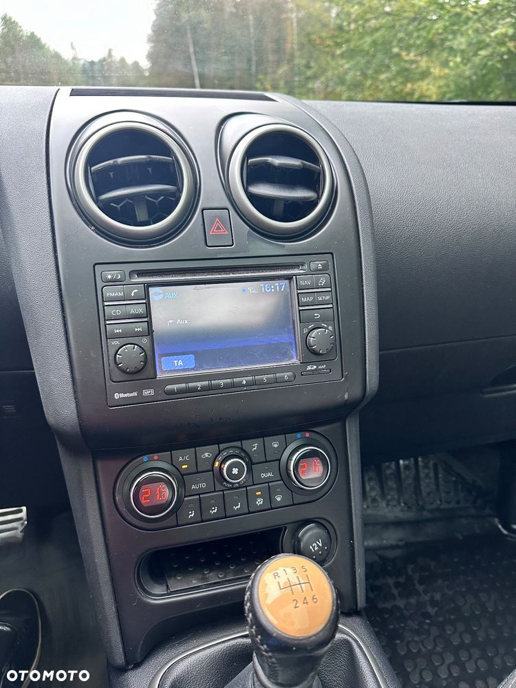 Nissan Qashqai - 15