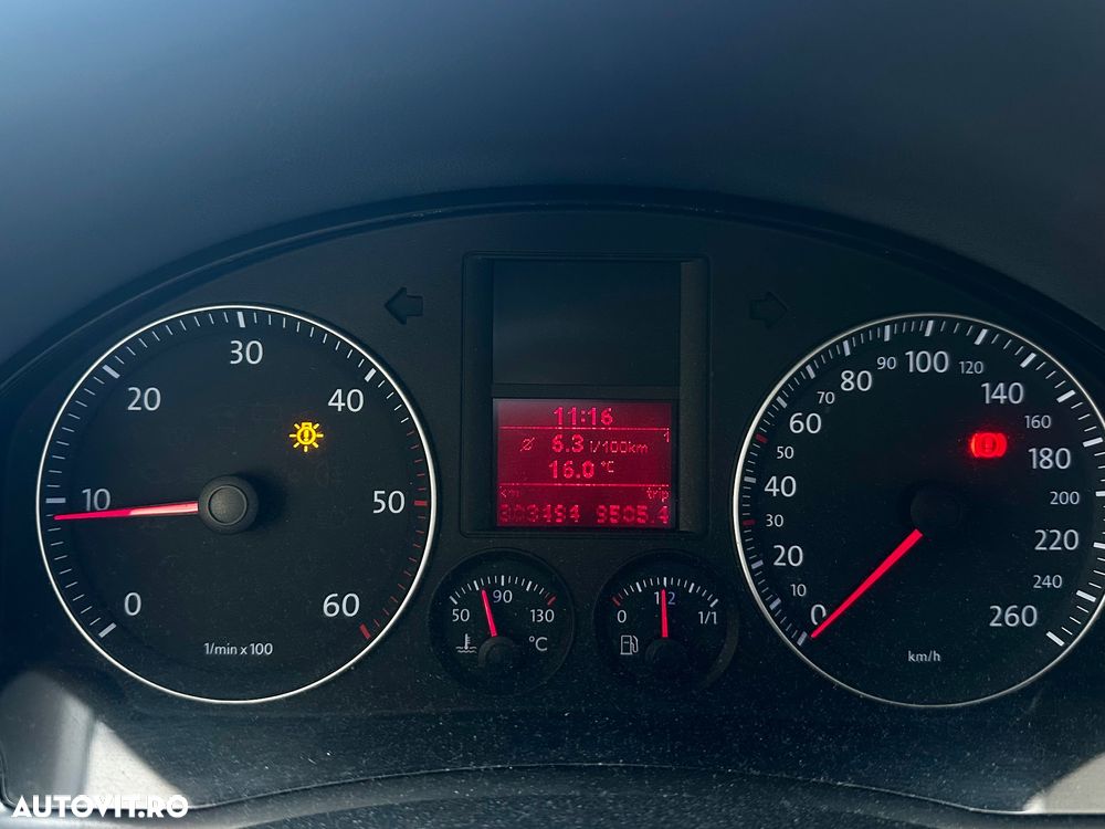 Volkswagen Golf 1.9TDI Basis - 8