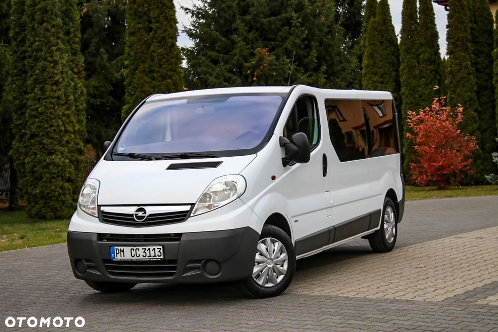Opel Vivaro - 12