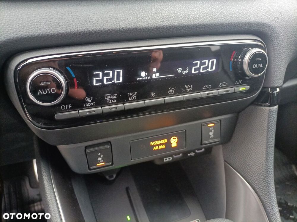 Toyota Yaris - 14