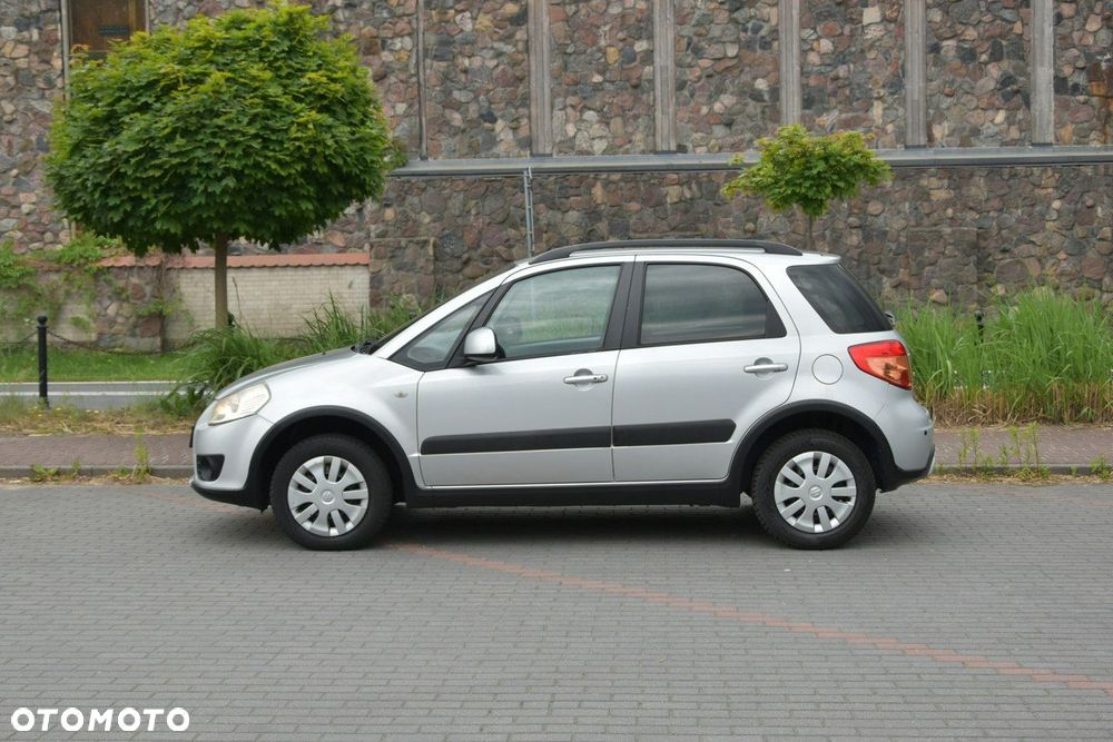 Suzuki SX4 - 5