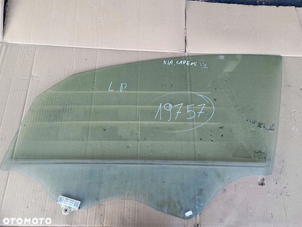 KIA CARENS IV 4 5D SZYBA DRZWI LEWA PRZÓD PRZEDNIA - 1