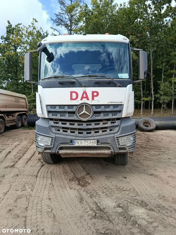 Mercedes-Benz AROCS - 1