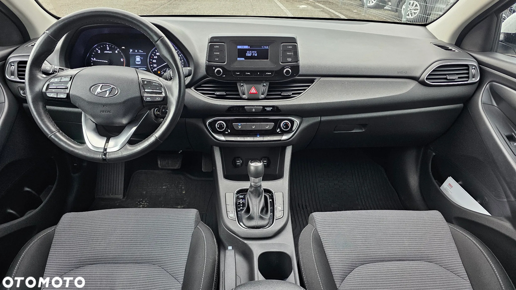 Hyundai i30 1.6 D Comfort DCT - 5