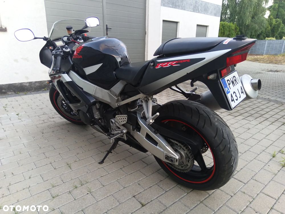 Honda CBR - 4