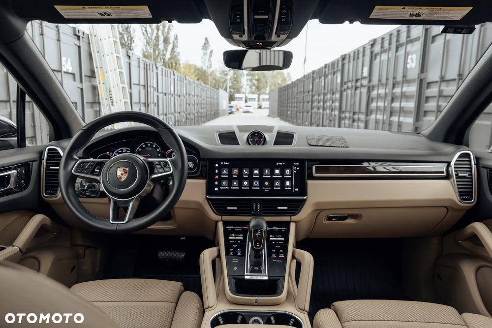 Porsche Cayenne Platinum Edition - 20