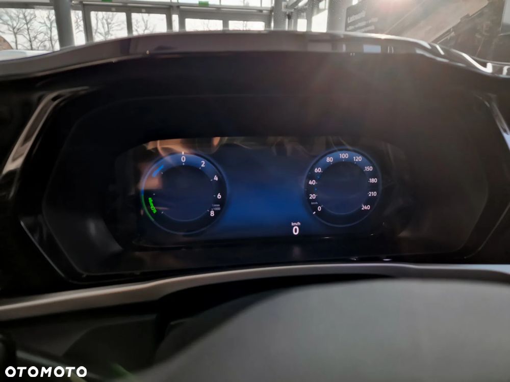 Ford Tourneo Connect Grand - 26