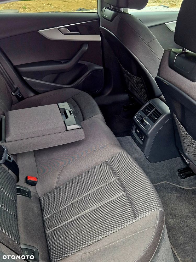 Audi A5 Sportback 35 TFSI S tronic - 18