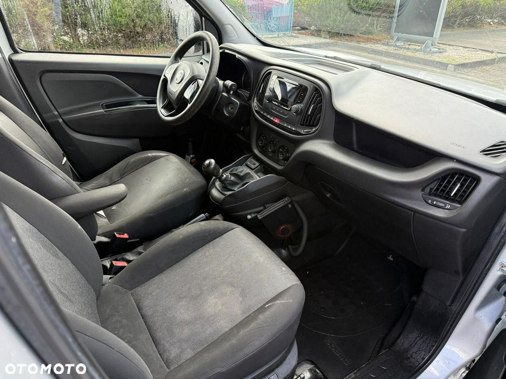 Fiat Doblo - 8