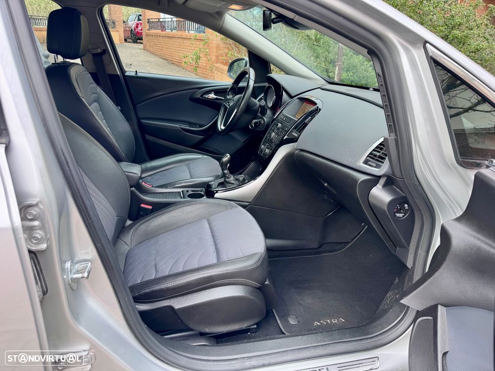 Opel Astra Sports Tourer 1.6 CDTi Cosmo S/S J18 - 13