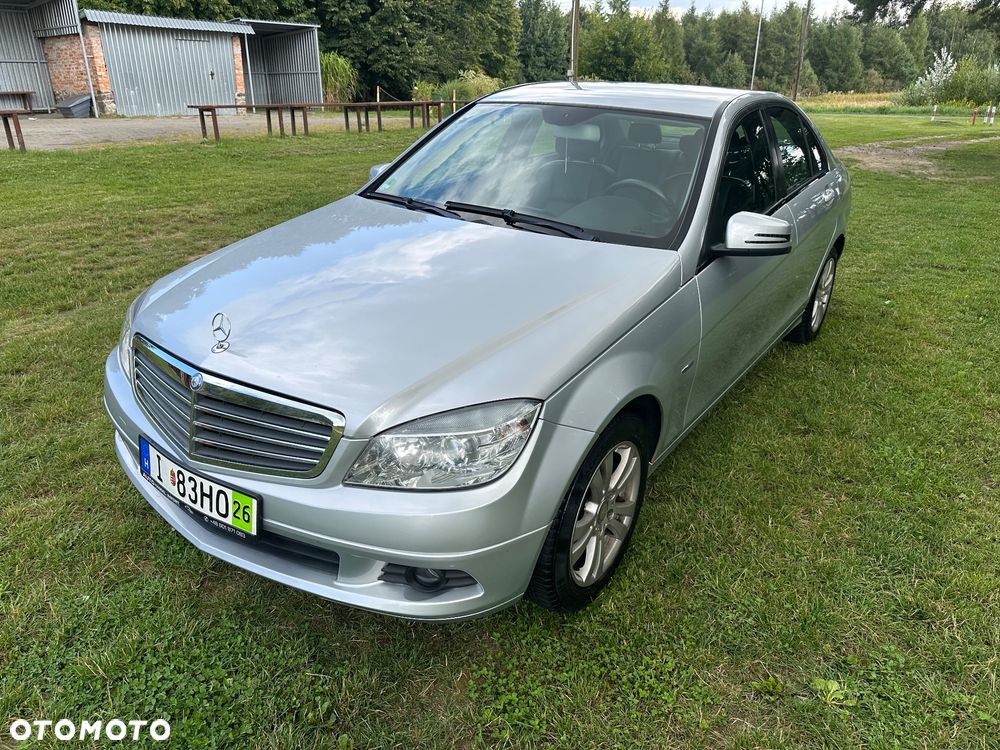 Mercedes-Benz Klasa C 180 Kompressor BlueEFFICIENCY - 1