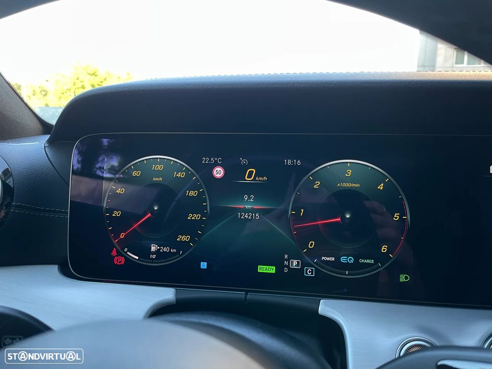 Mercedes-Benz E 220 d AMG Line - 17