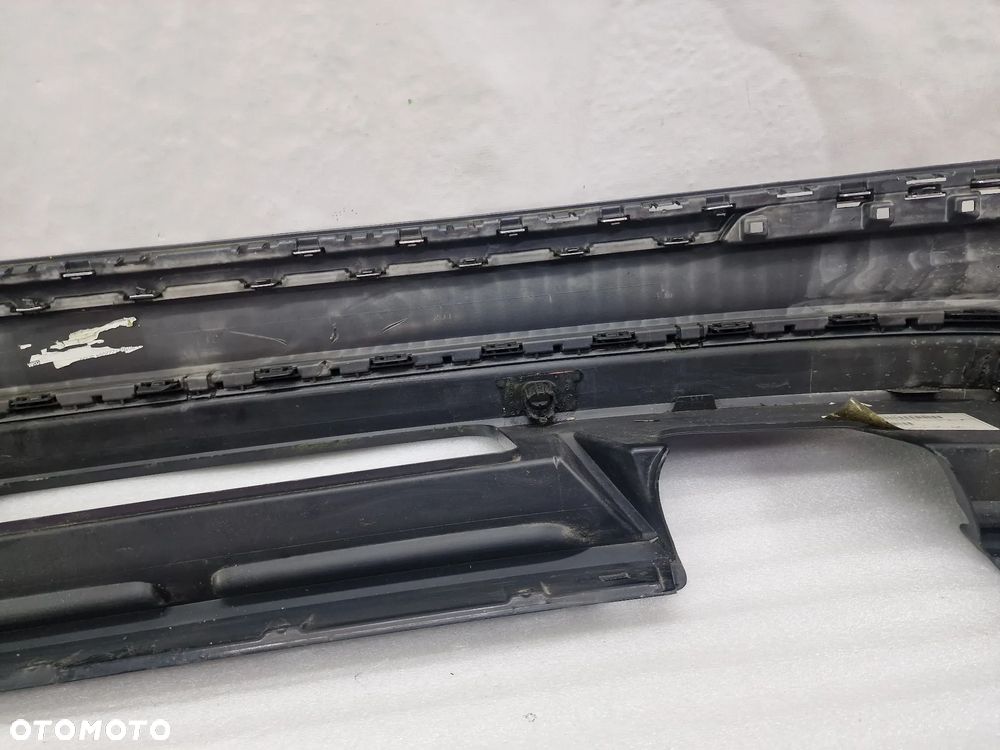 VW TIGUAN II 5NA 15- R-LINE ZDERZAK TYLNY TYLNI TYŁ + DYFUZOR POD HAK + ŚRODKOWY CHROM , NR 5NA807521C + 5NA807568G , NR AUKCJI DT872 - 26