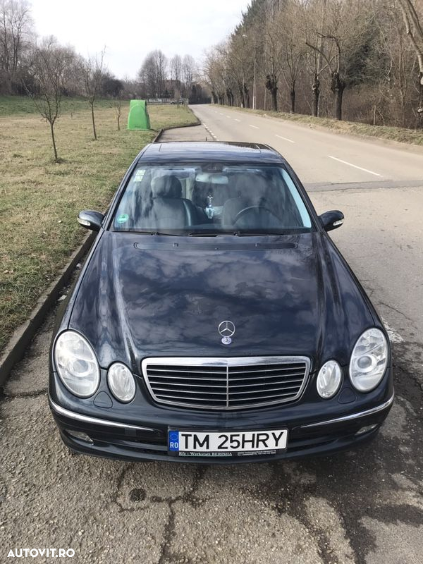 Mercedes-Benz E 240 Avantgarde - 3