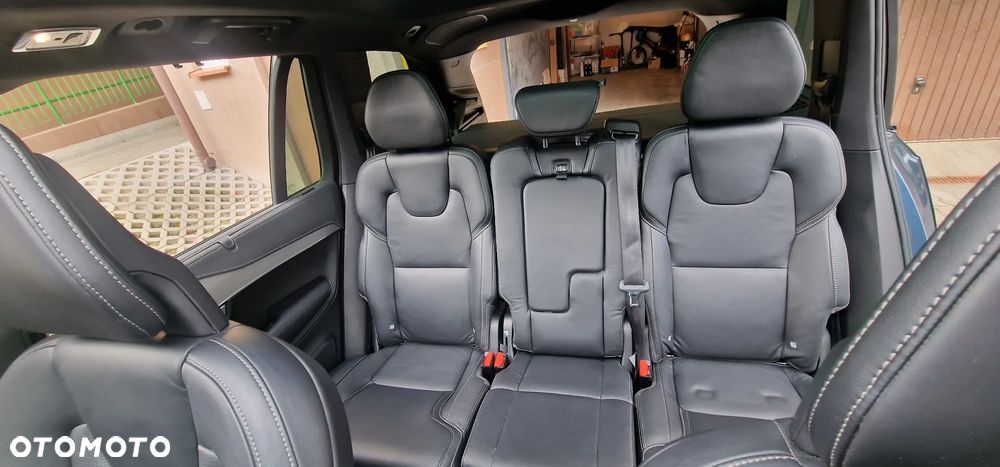 Volvo XC 90 T8 AWD Plug-In Hybrid R-Design 7os - 19