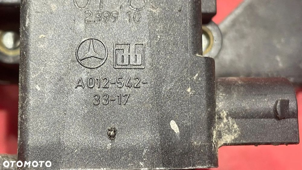 Mercedes-Benz A W168 --- Czujnik położenia przepustnicy A012542 - 2