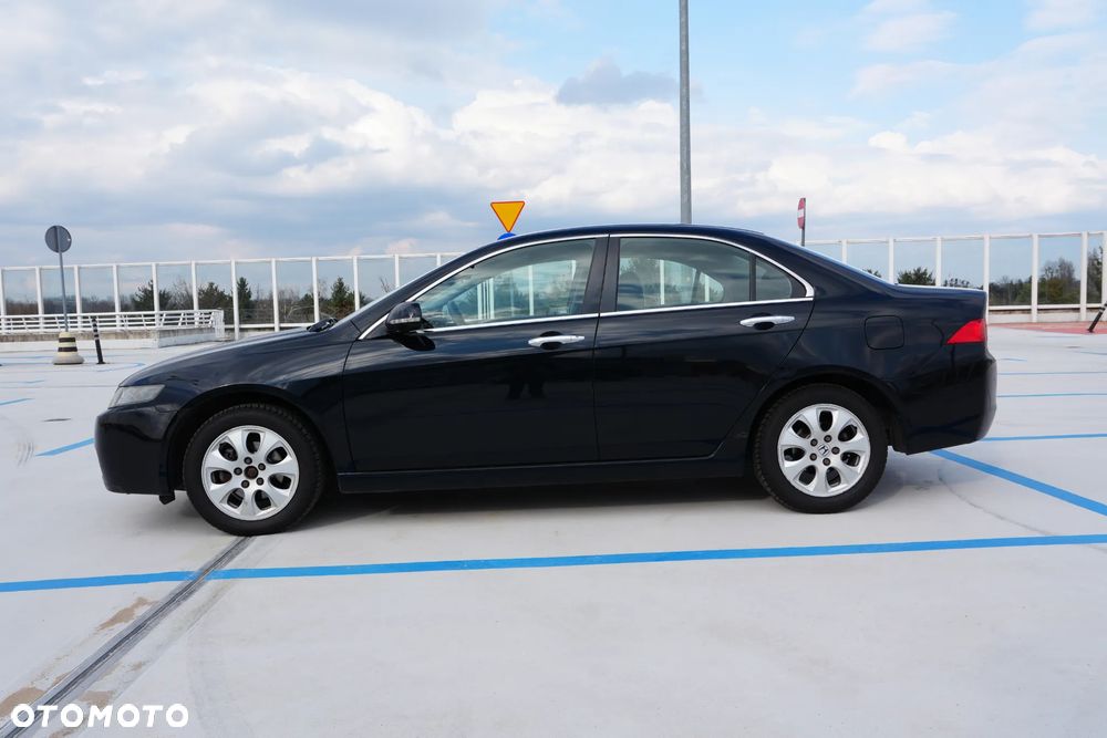 Honda Accord 2.0 Comfort - 15