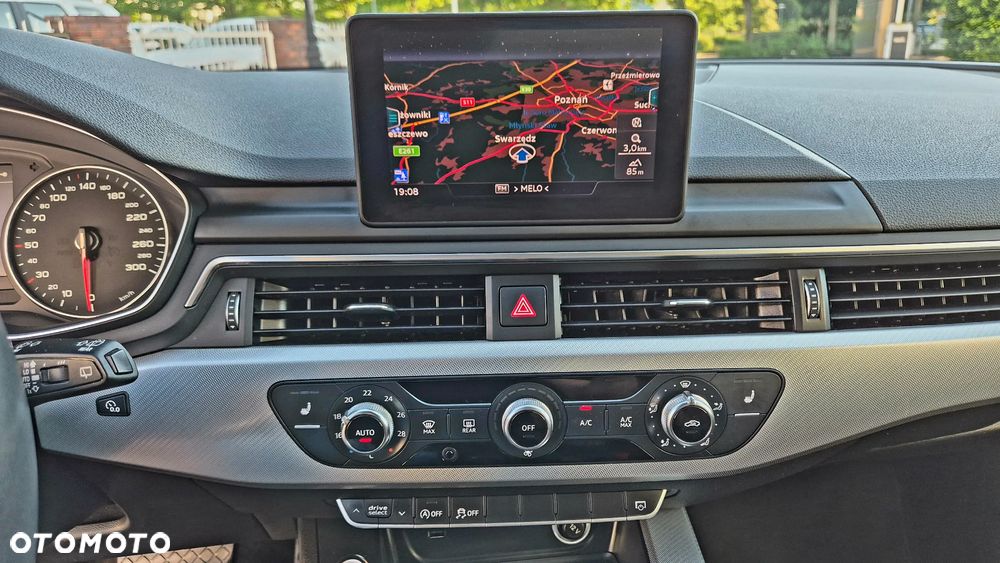 Audi A4 Avant 2.0 TDI S tronic sport - 19