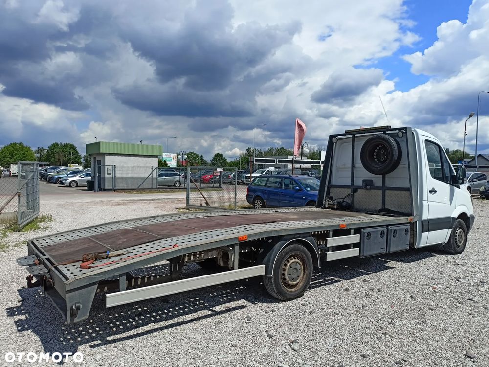 Mercedes-Benz Sprinter - 6