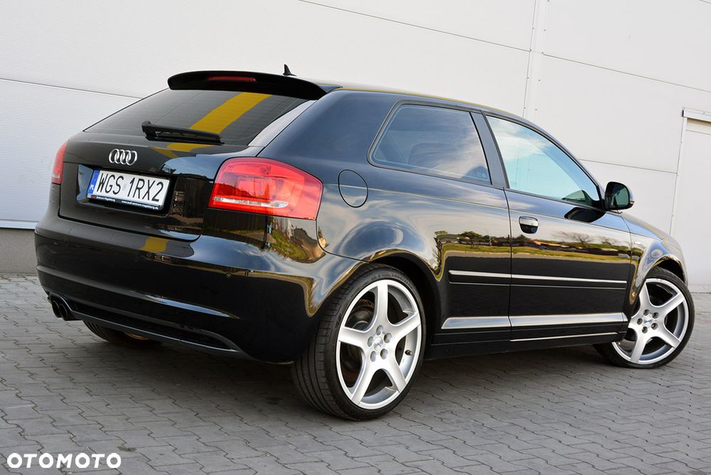 Audi A3 3-drzwiowe 1.8 TFSI S line Sportpaket - 27