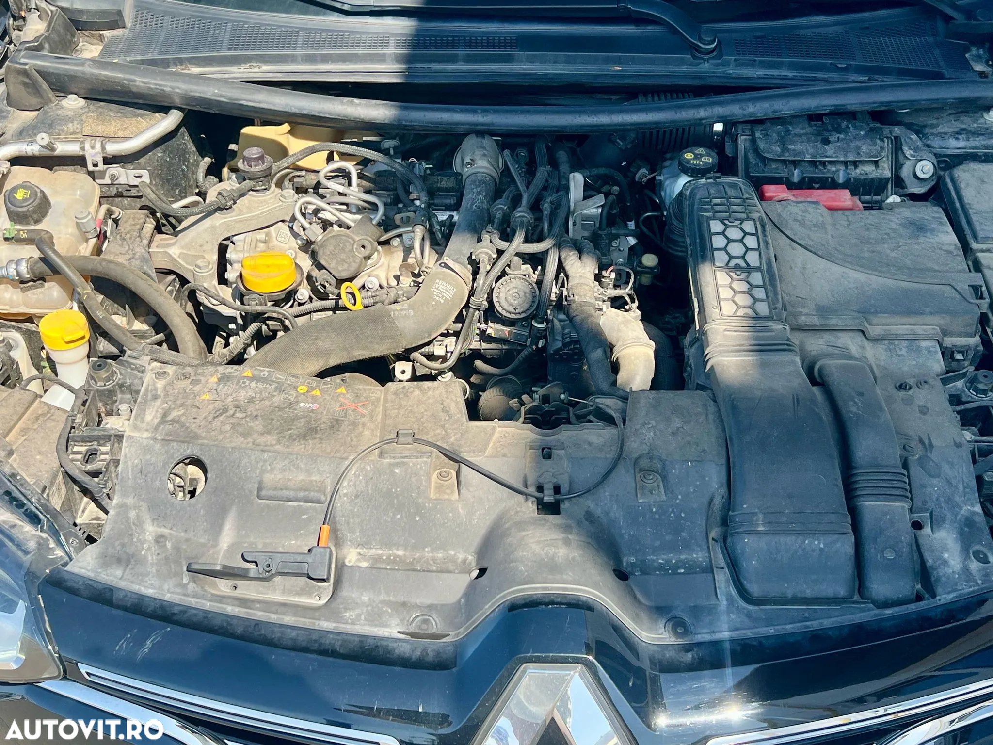 Renault Megane TCe Intens - 28