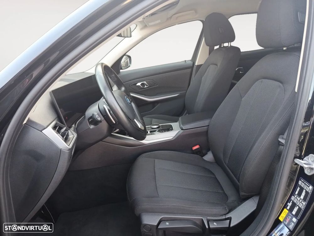 BMW 320 e Auto - 9