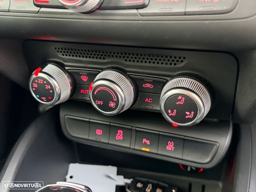 Audi A1 Sportback 1.6 TDI S tronic Ambition - 8