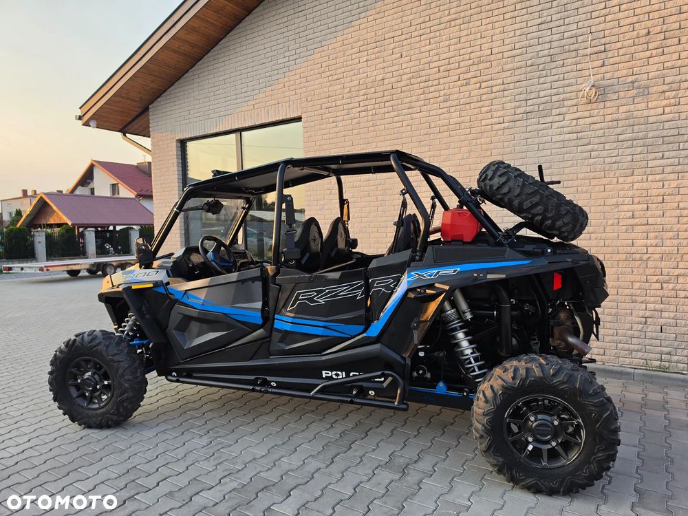 Polaris RZR - 11