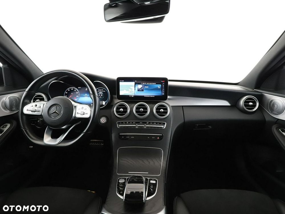Mercedes-Benz Klasa C 200 4Matic 9G-TRONIC AMG Line - 16