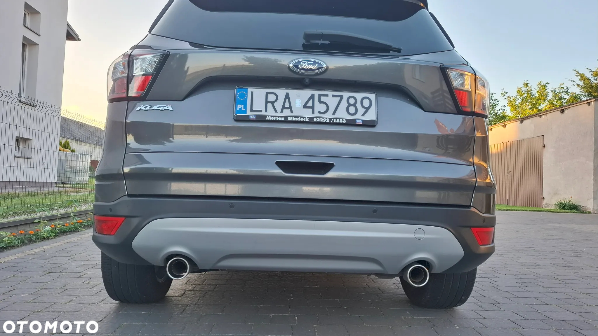 Ford Kuga 2.0 TDCi 4WD Titanium - 4