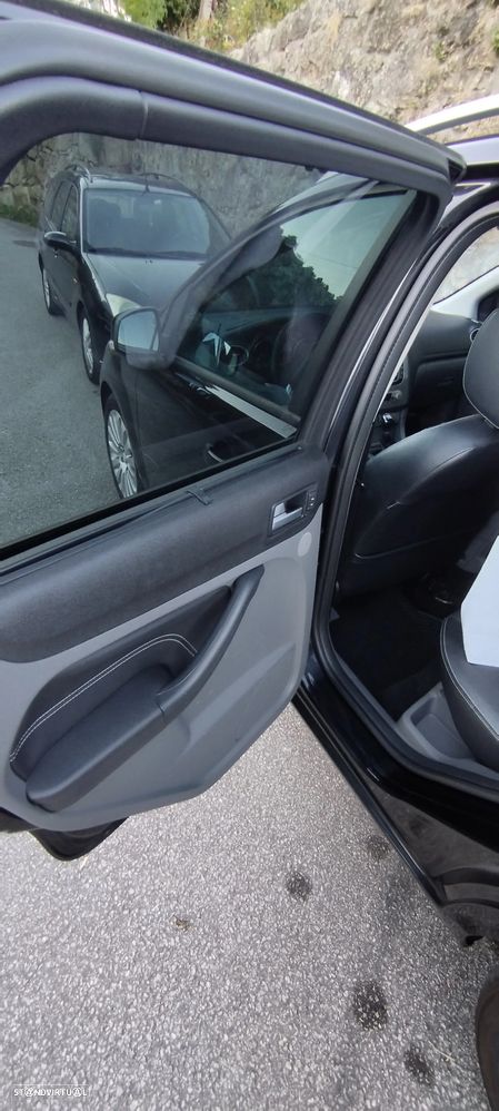 Ford Focus SW 1.6 TDCi Titanium — photo 4