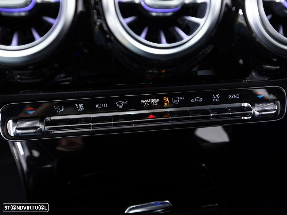 Mercedes-Benz CLA 180 - 17