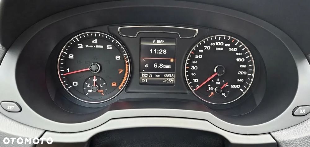 Audi Q3 1.4 TFSI S tronic - 9