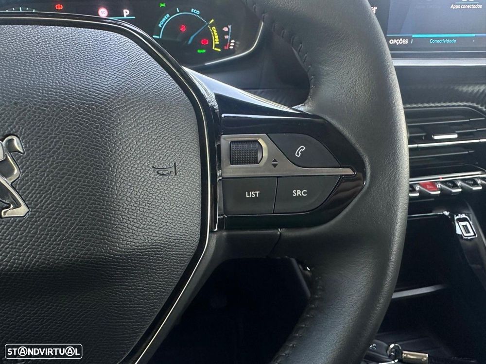 Peugeot e-2008 50 kWh Active Pack - 30
