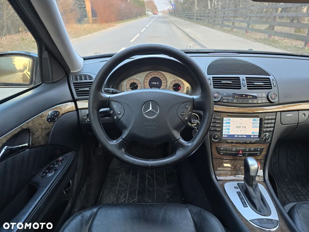 Mercedes-Benz Klasa E 320 Avantgarde - 5