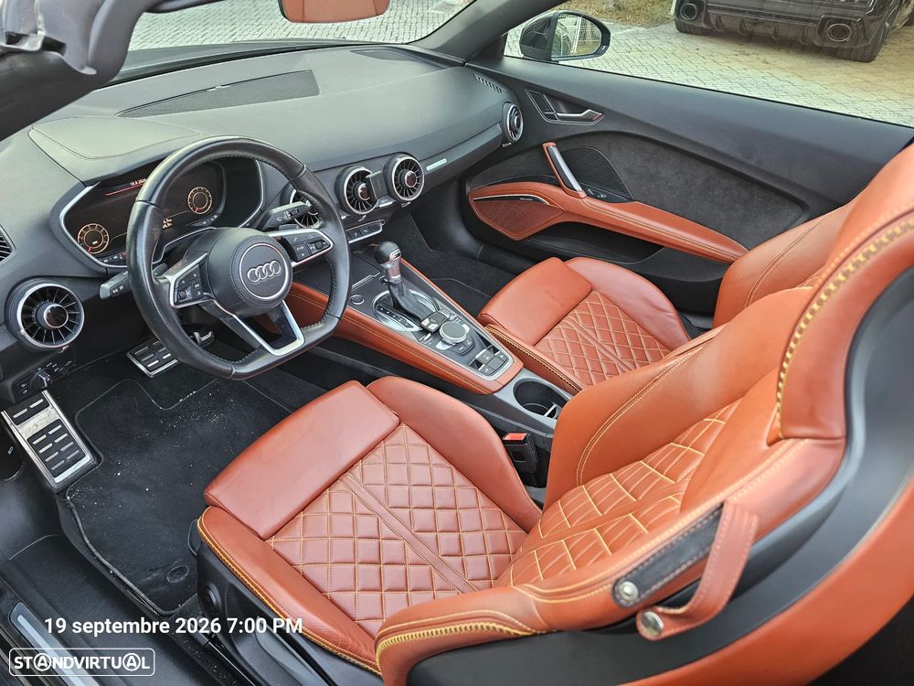 Audi TT Roadster - 18