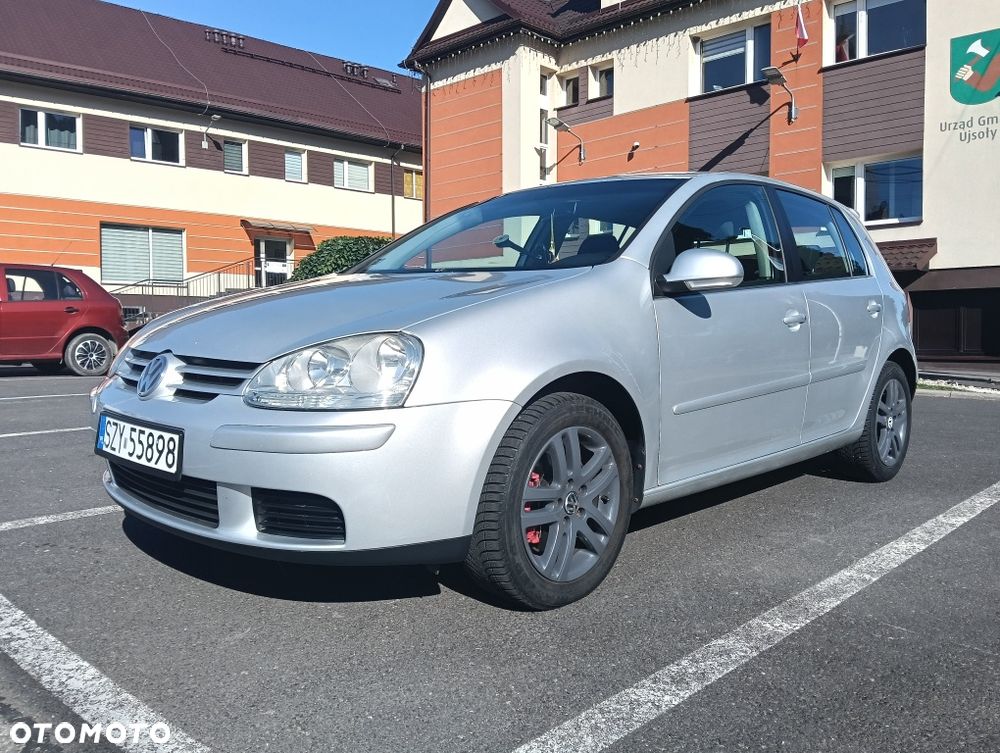 Volkswagen Golf - 2